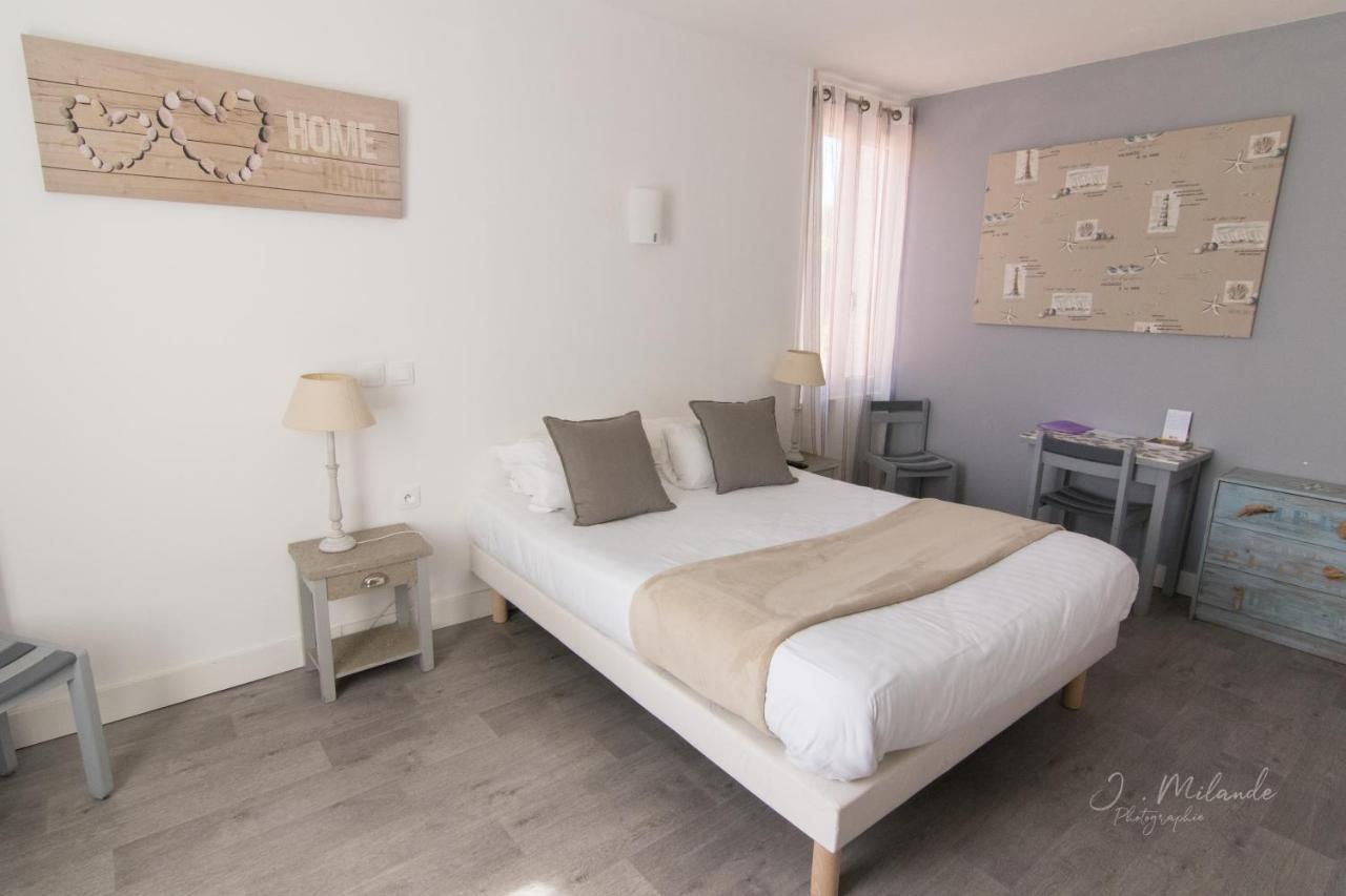 Logis Hotels - Hotel Et Restaurant L'Oceana Лантон Екстериор снимка