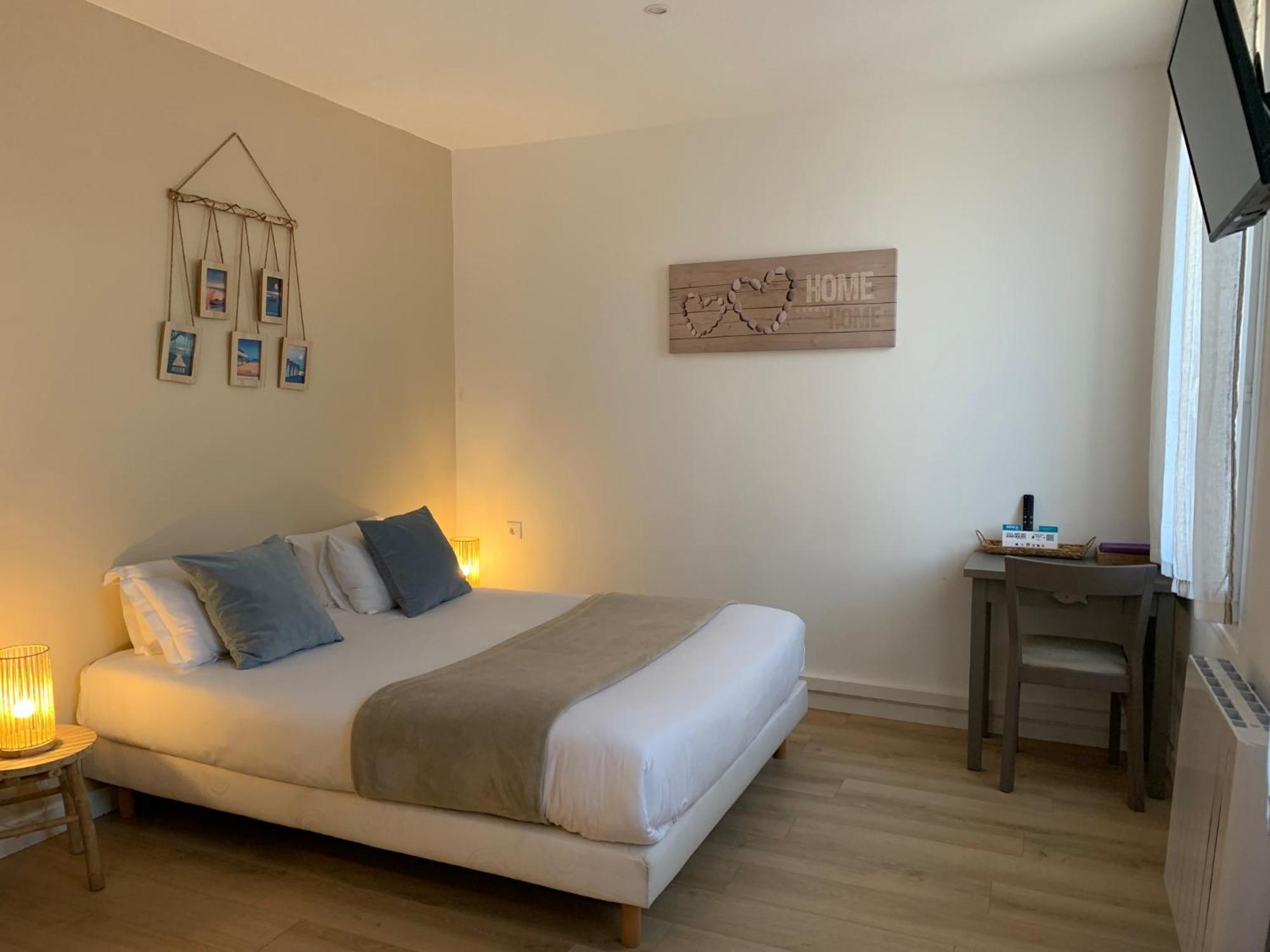 Logis Hotels - Hotel Et Restaurant L'Oceana Лантон Екстериор снимка