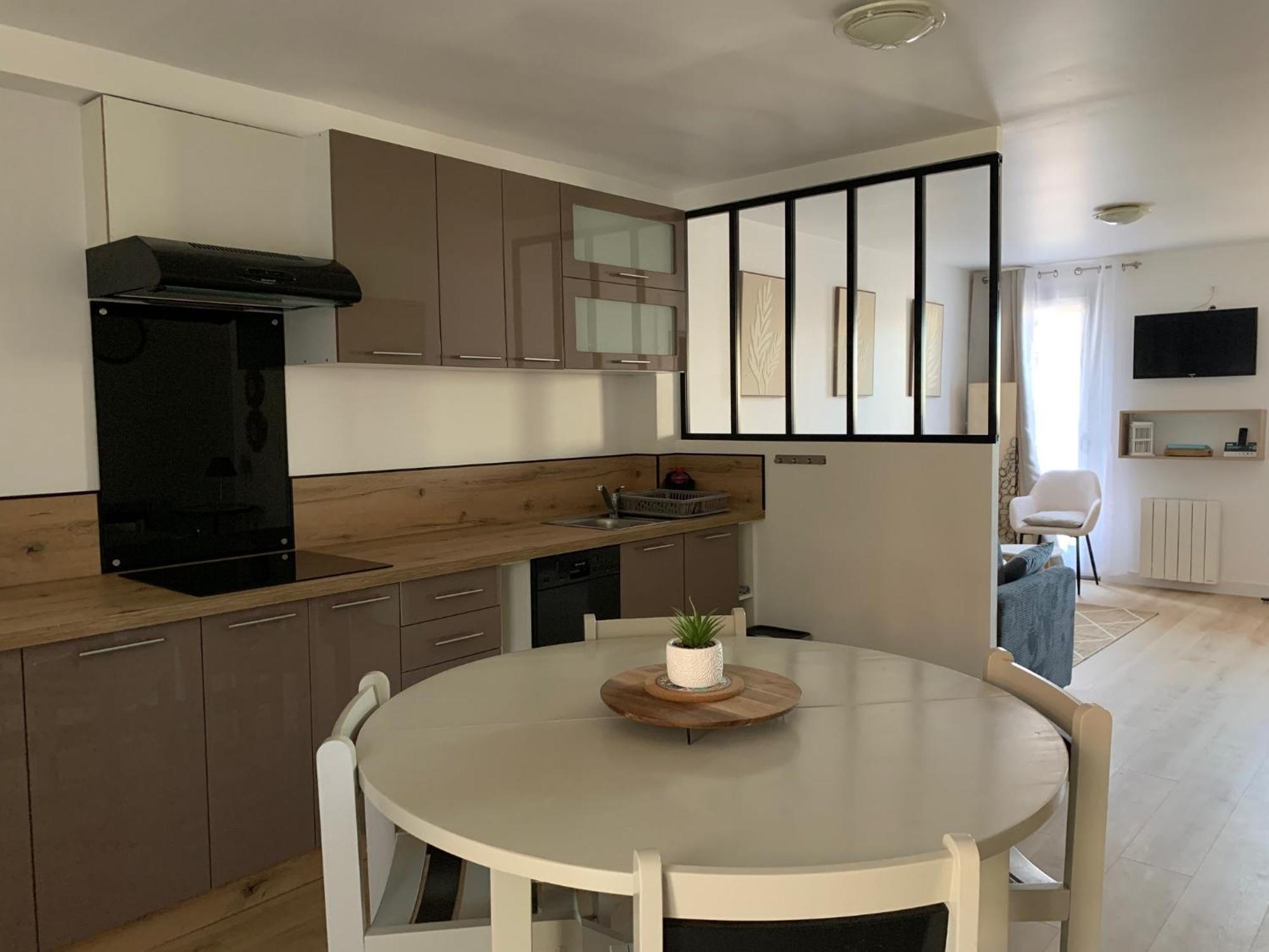 Logis Hotels - Hotel Et Restaurant L'Oceana Лантон Екстериор снимка